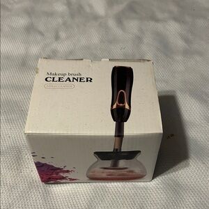Makeup Brush Cleaner - Black
